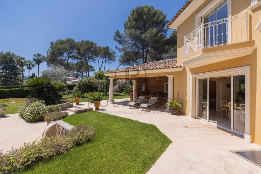Maison à vendre à Mougins