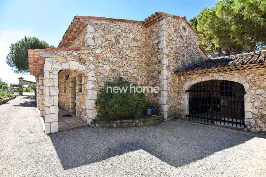 Maison à vendre à Tourtour