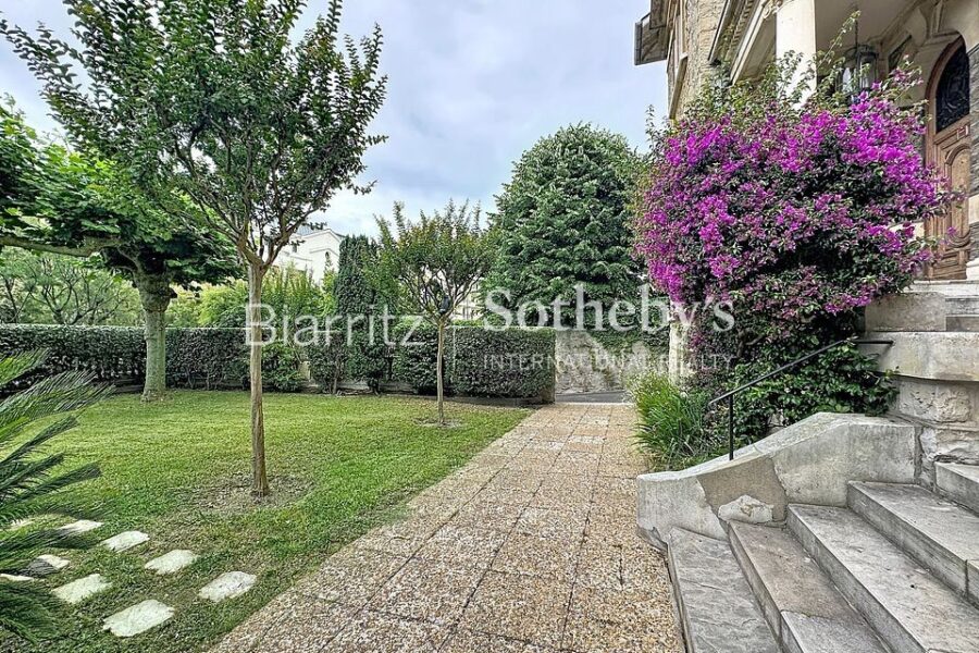 Appartement à vendre à Biarritz — Vue monument — photo 4