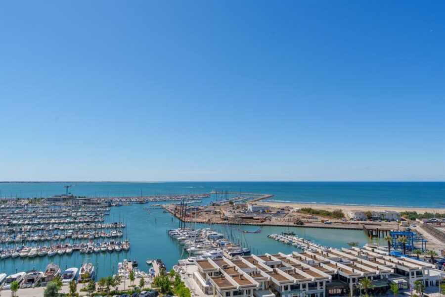 Appartement à vendre à La grande motte — Vue mer — photo 1