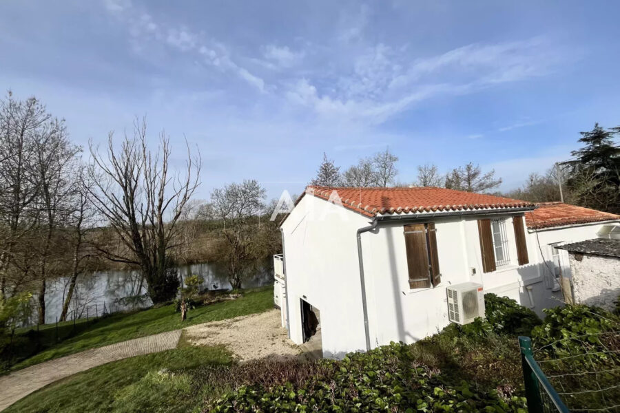 Maison à vendre à Villognon