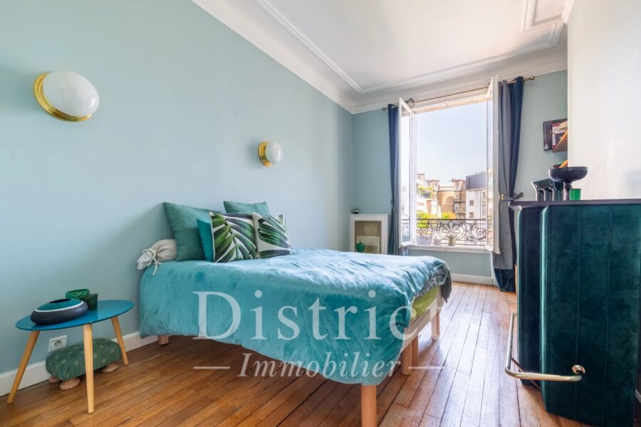 Appartement à vendre à Paris 17ème — Vue parc — photo 11