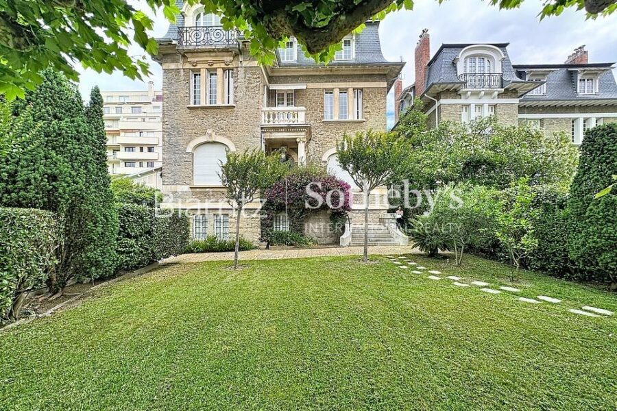 Appartement à vendre à Biarritz — Vue monument — photo 17