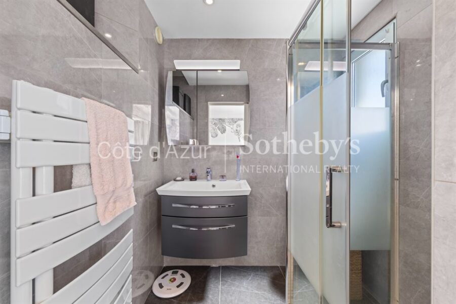Appartement à vendre à Cros de cagnes