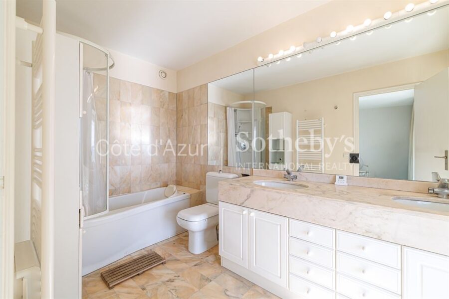 Appartement à vendre à Nice — Vue mer — photo 8