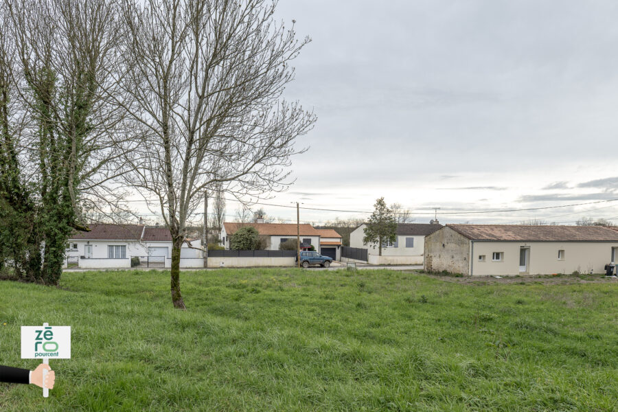 Terrain à vendre à Le champ-saint-père