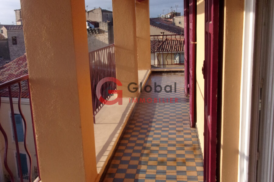 Appartement à vendre à Saint-mitre-les-remparts