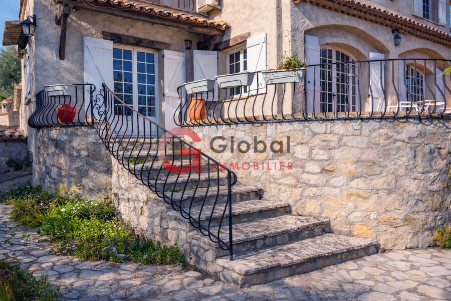 Maison à vendre à La gaude