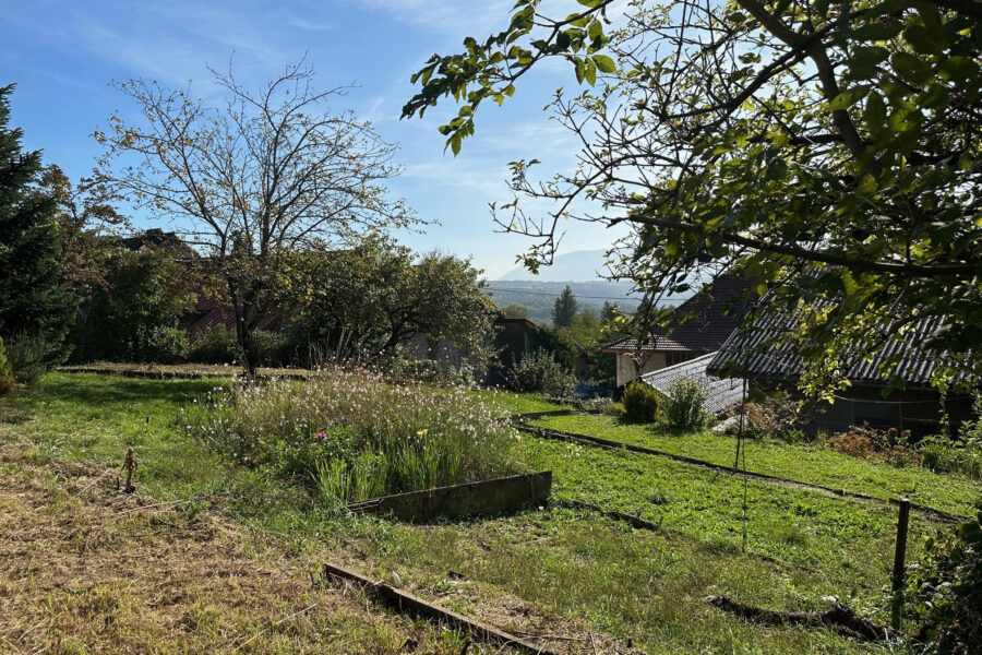 Terrain à vendre à Lancrans