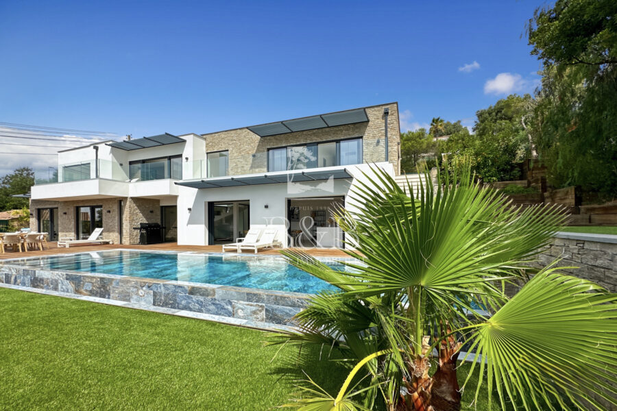 Maison à vendre à Les issambres