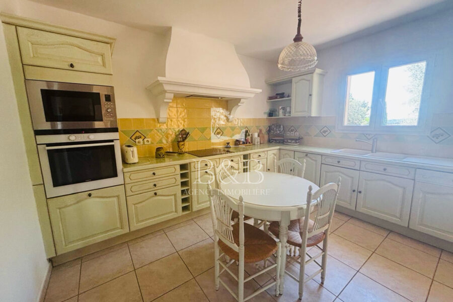 Maison à vendre à Draguignan — Vue nature — photo 9