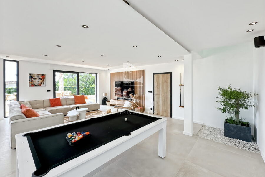 Maison à vendre à Les issambres