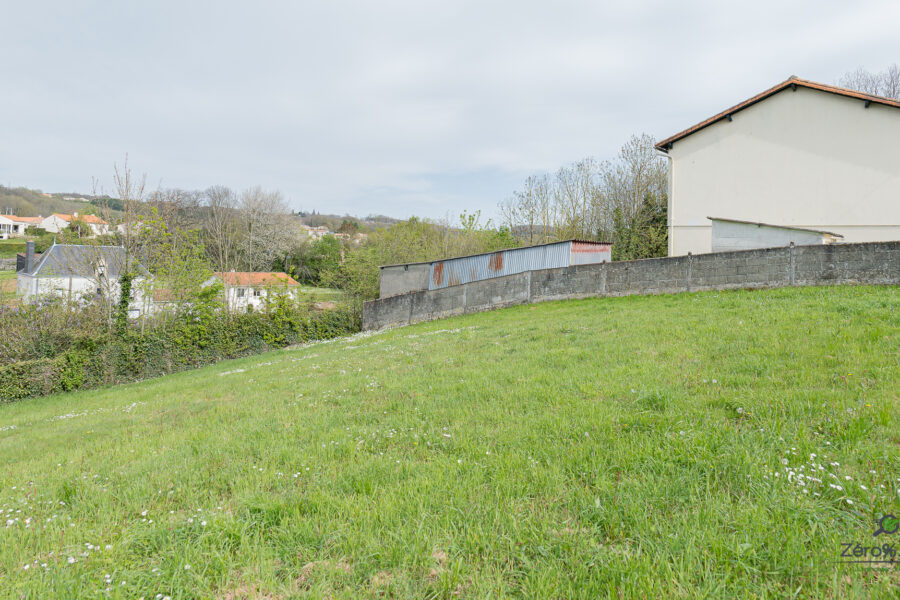 Terrain à vendre à Pouzauges