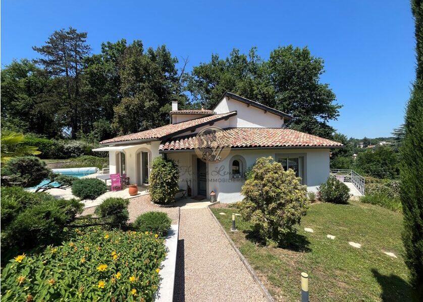 Maison à vendre à Charbonnières-les-bains
