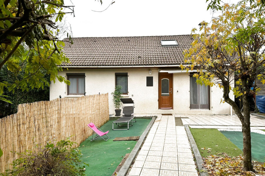 Maison à vendre à Cranves-sales