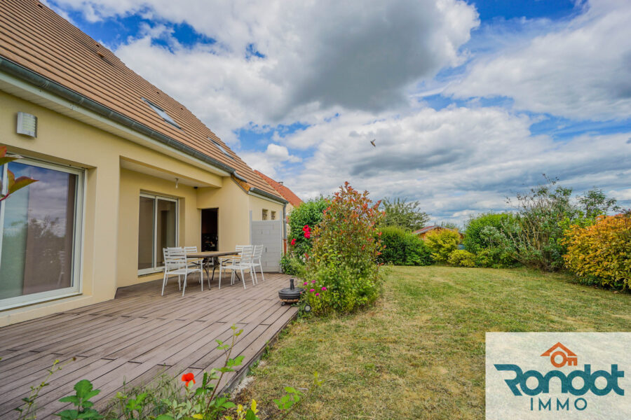 Maison à vendre à Is-sur-tille