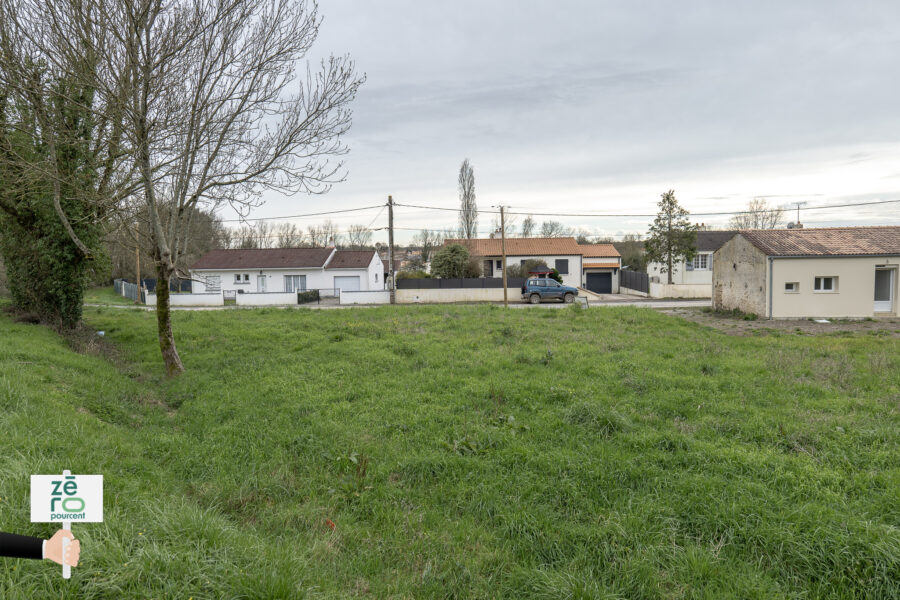 Terrain à vendre à Le champ-saint-père