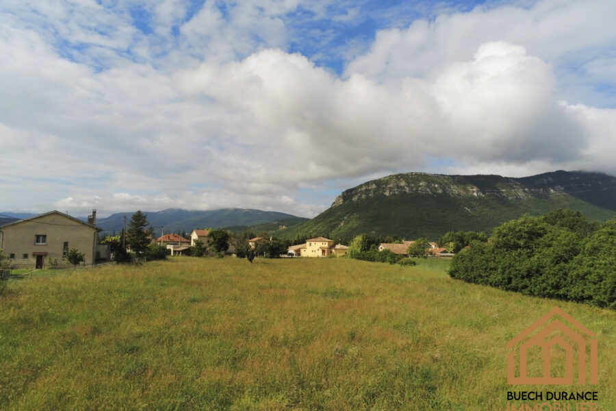 Terrain à vendre à Laragne-montéglin