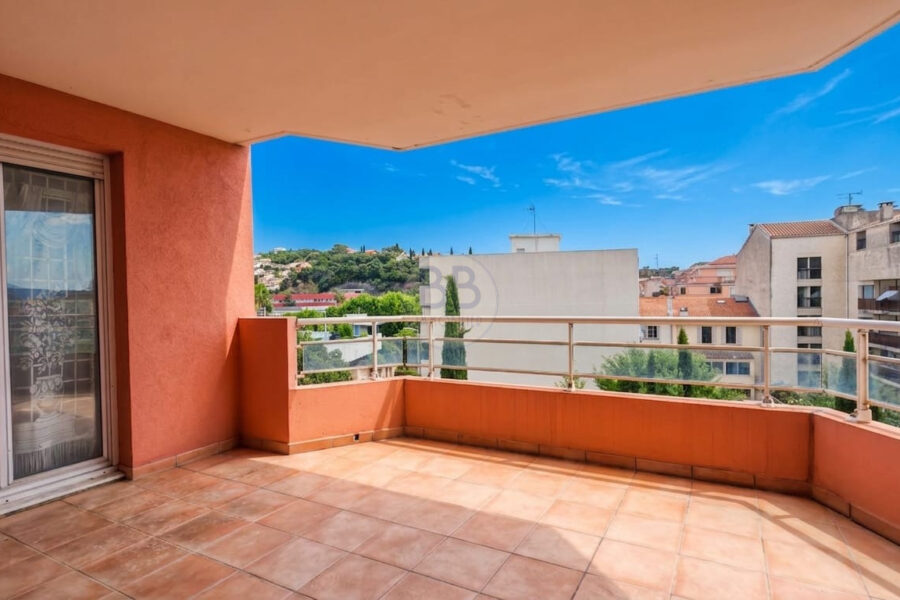 Appartement à vendre à Saint-raphaël