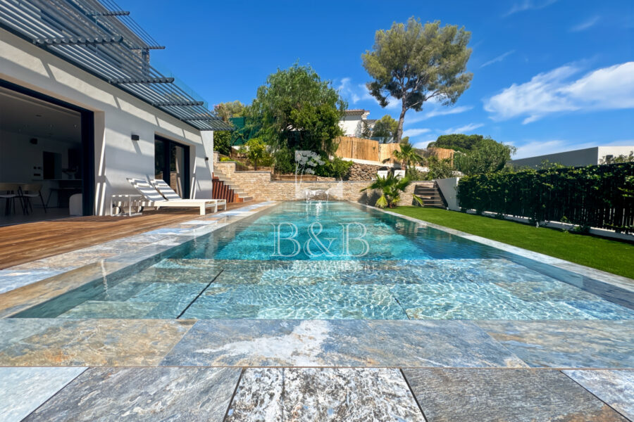 Maison à vendre à Les issambres