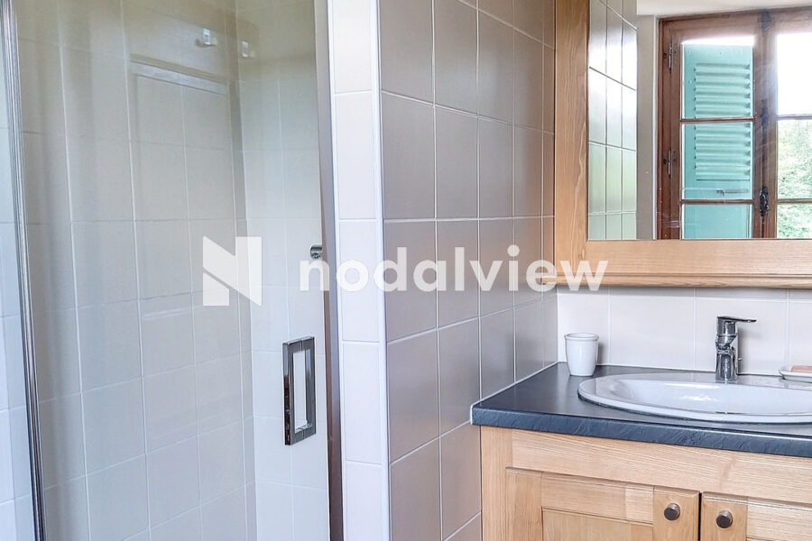 Maison à vendre à La rivière-enverse