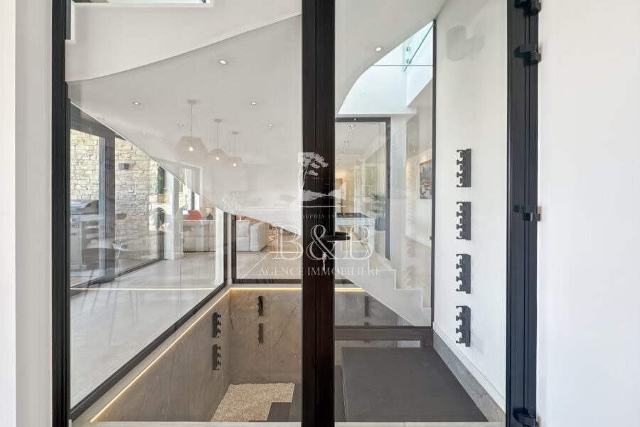 Maison à vendre à Les issambres