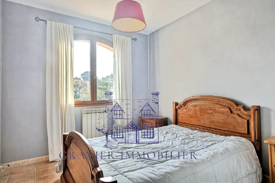 Maison à vendre à Saint-cyr-sur-mer