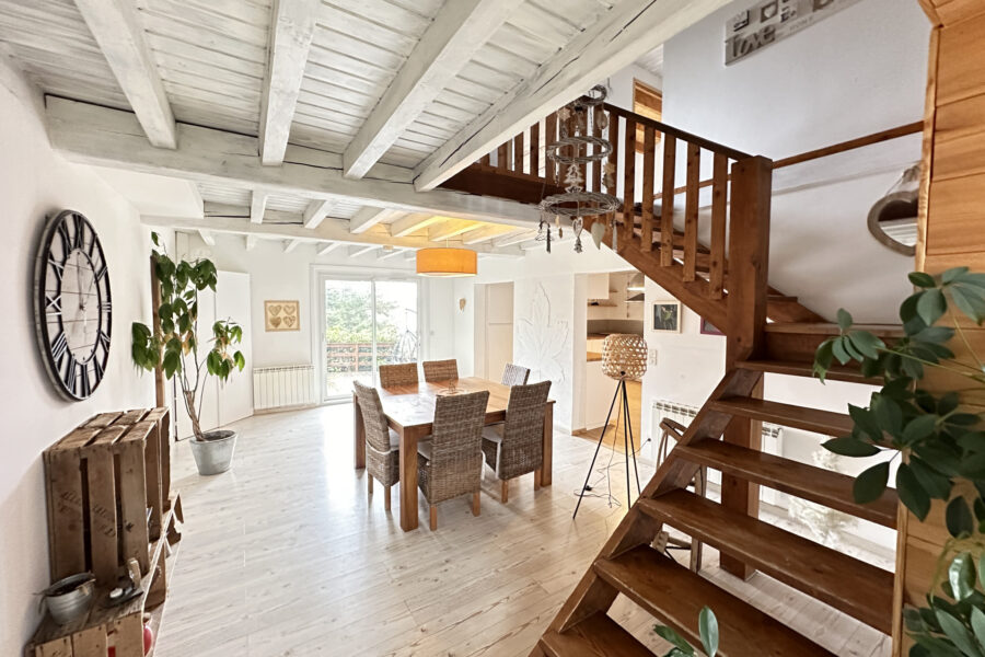Maison à vendre à Montclar