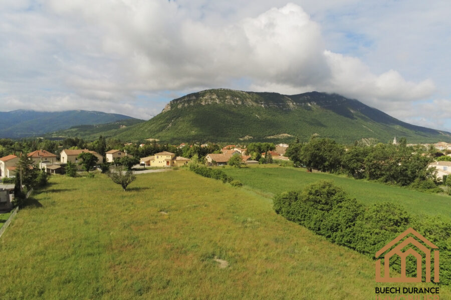 Terrain à vendre à Laragne-montéglin