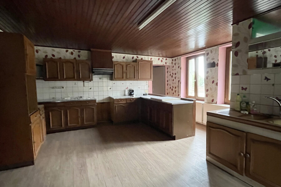 Maison à vendre à Fontenoy-le-château