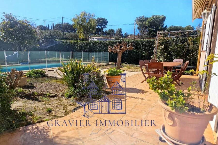 Maison à vendre à Saint-cyr-sur-mer