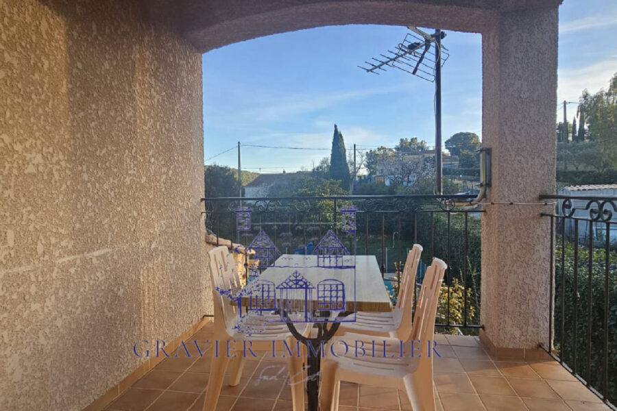 Maison à vendre à Saint-cyr-sur-mer