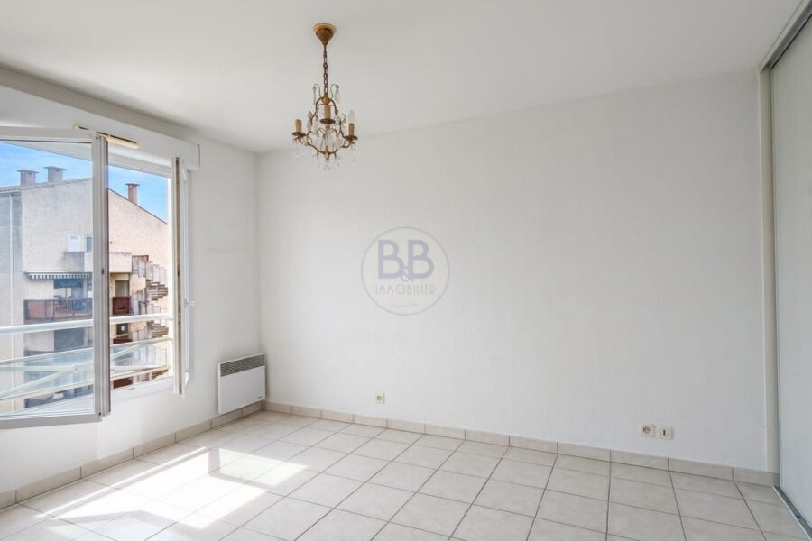 Appartement à vendre à Saint-raphaël