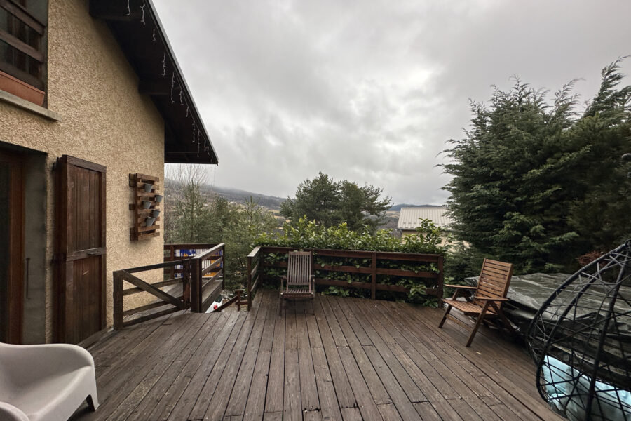Maison à vendre à Montclar
