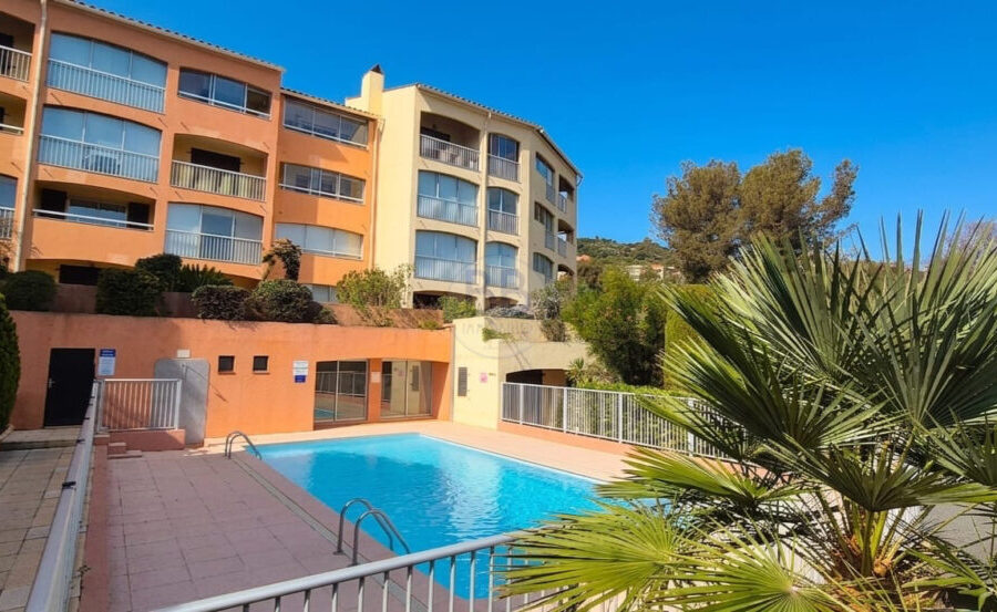 Appartement à vendre à Saint-raphaël