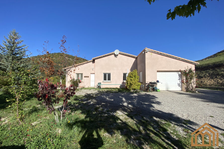 Maison à vendre à Montjay