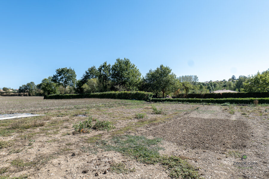 Terrain à vendre à La tardière