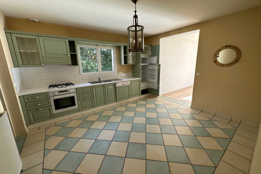 Maison à vendre à Échenevex