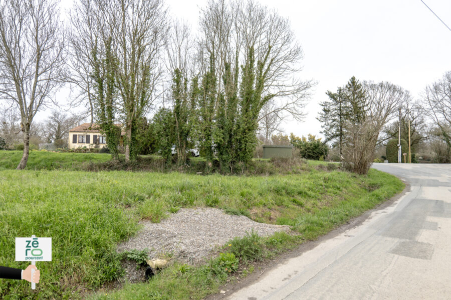 Terrain à vendre à Le champ-saint-père