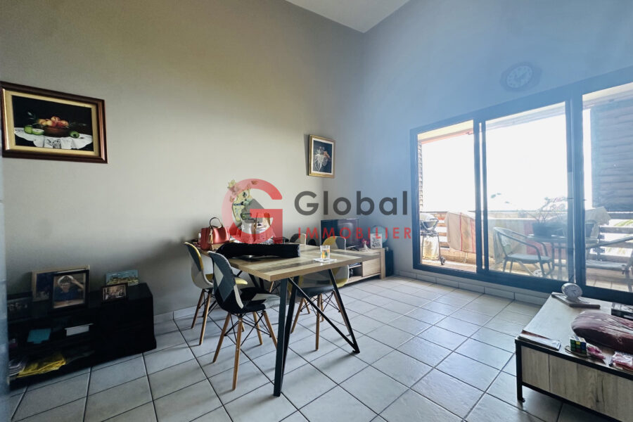 Appartement à vendre à Les avirons