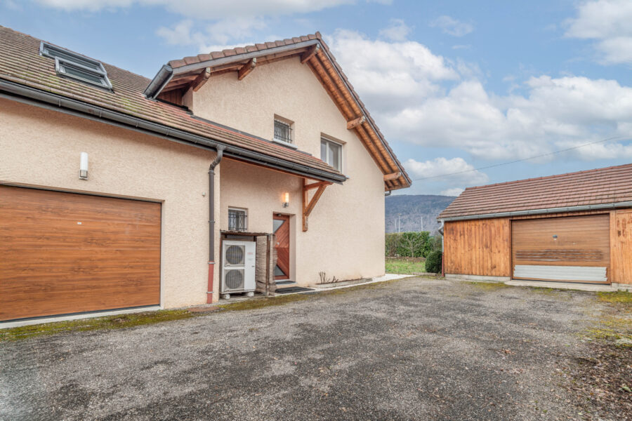 Maison à vendre à Cessy