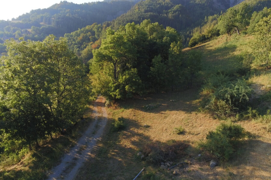 Terrain à vendre à Manteyer