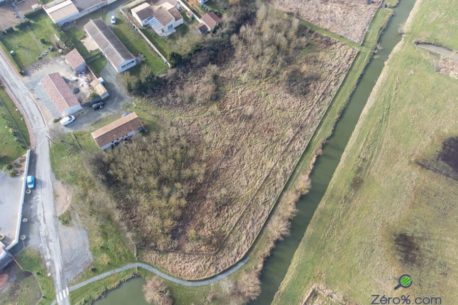Terrain à vendre à Champagné-les-marais