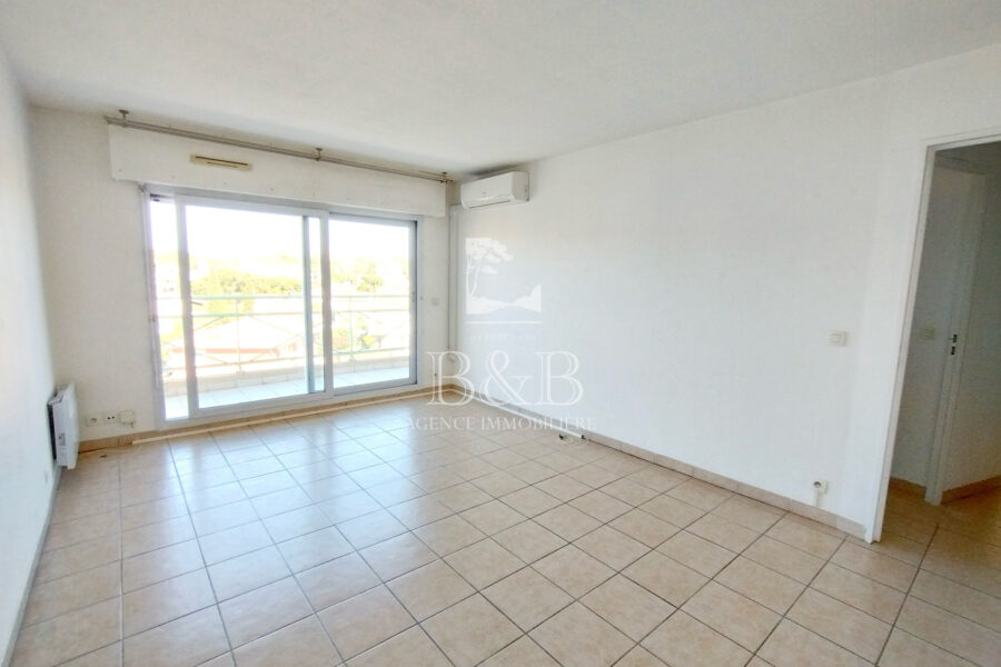 Appartement à vendre à Saint-raphaël