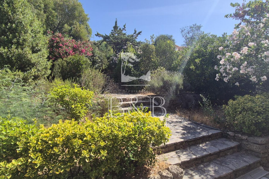 Maison à vendre à Roquebrune-sur-argens