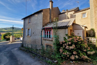 Maison à vendre à Pousthomy