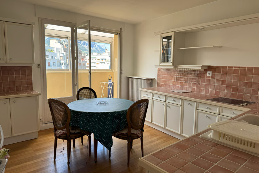 Appartement à vendre à Grenoble — Vue montagne — photo 11