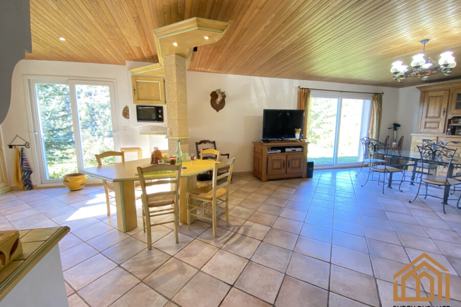 Maison à vendre à Montjay