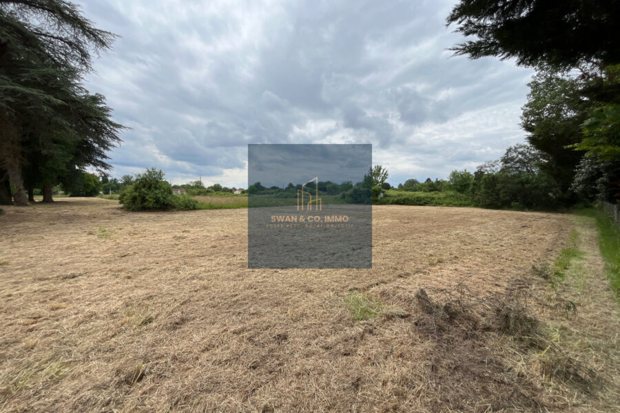 Terrain à vendre à Ménesplet