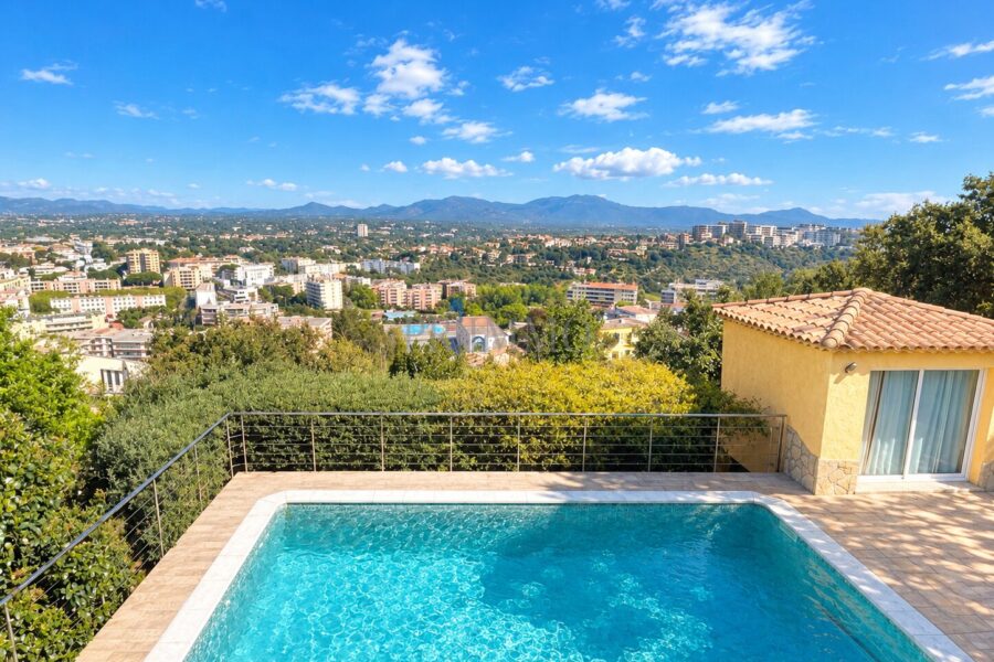 Maison à vendre à Saint-raphaël — Vue nature — photo 15